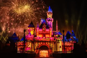 Calendário de eventos dos parques Disney na Califórnia em 2025