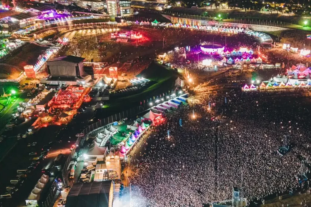 Lollapalooza Brasil 2025: Festival terá transporte público 24 horas