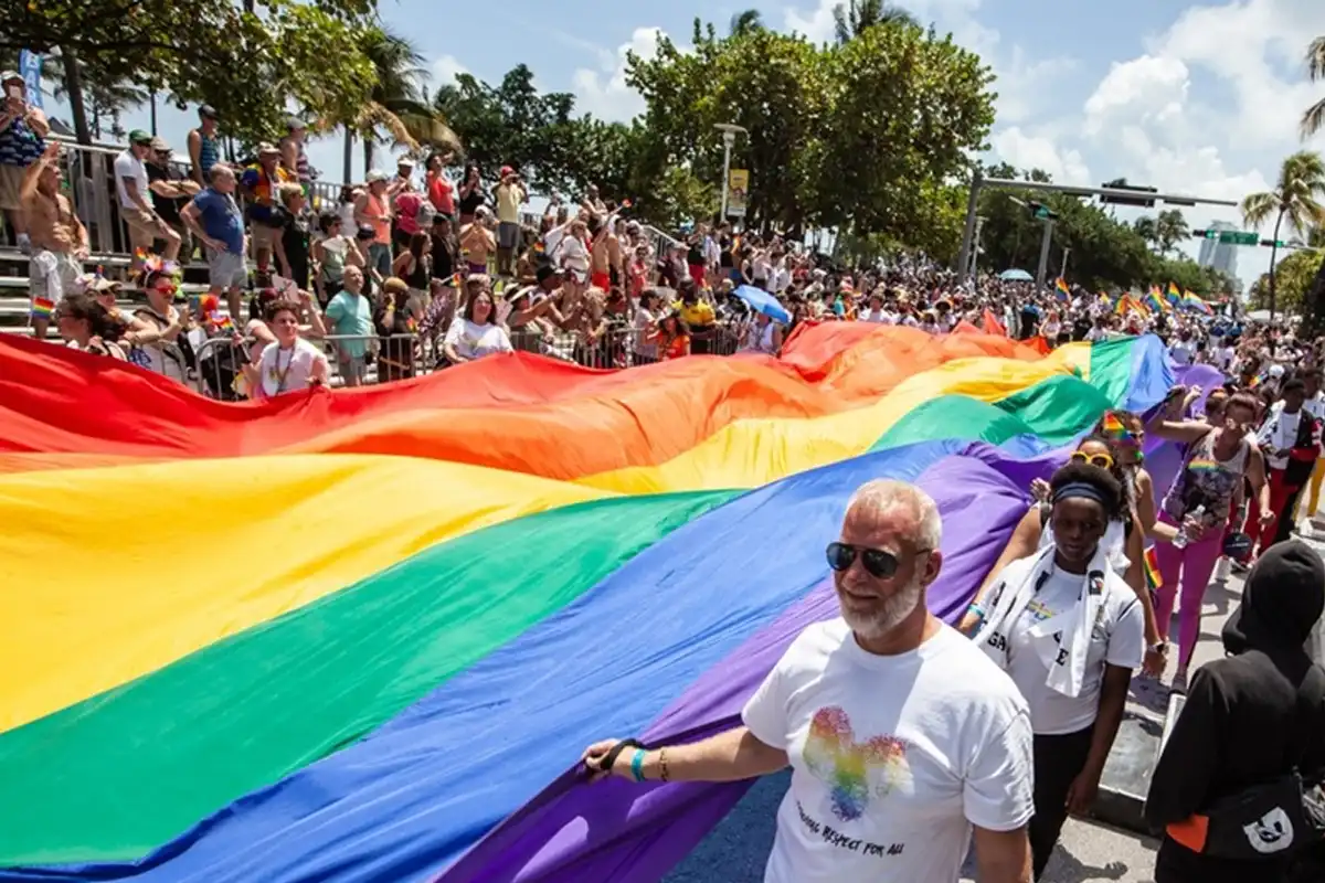 Miami apresenta o Rainbow Spring, seu programa anual LGBTQ+