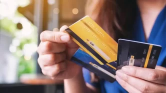 Vai viajar para fora? Veja o que muda no IOF de cartão de crédito e gastos no exterior