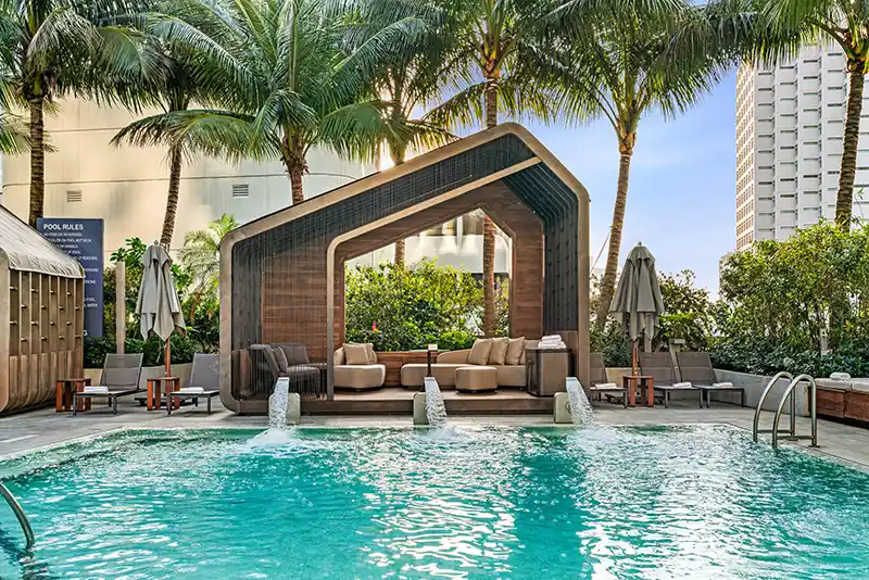 EAST Miami: 9 anos redefinindo o luxo com inovação, gastronomia e lifestyle